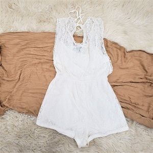 Off-White ALMOST FAMOUS Womens Romper